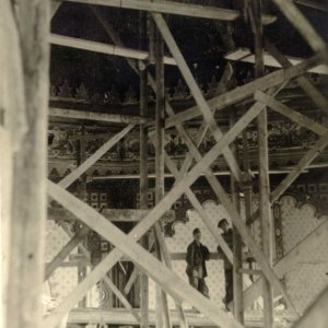 A győri zsinagóga helyreállítási munkálatai, 1947 (Forrás: MZSL)
